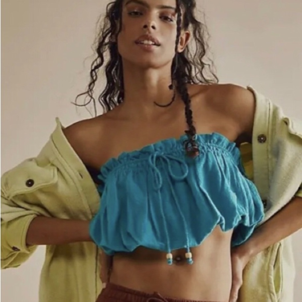RARE Free People Endless Summer Ettie Top in blue ocean cotton size small